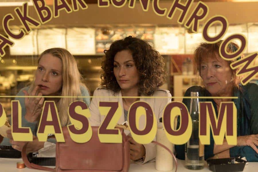 Recensie Huisvrouwen bestaan niet 2 Cinemagazine